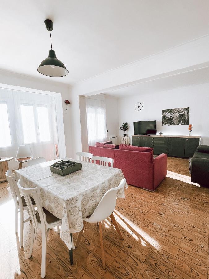 El Segon Pis Apartment Berga Exterior photo